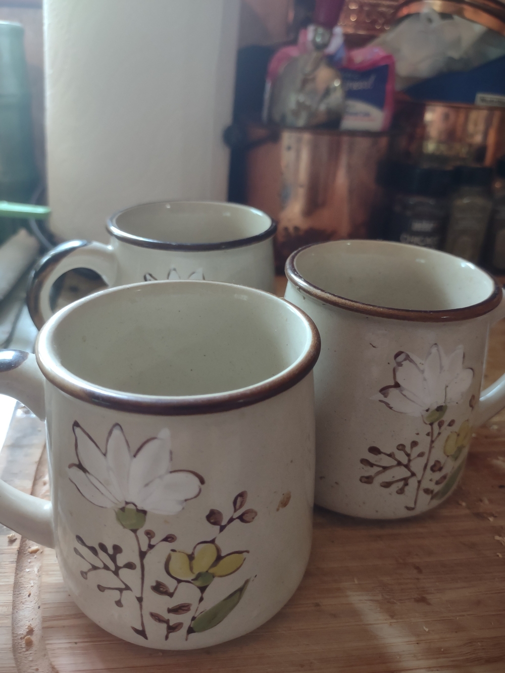 Cream Floral Stoneware Mugs - Set of 3